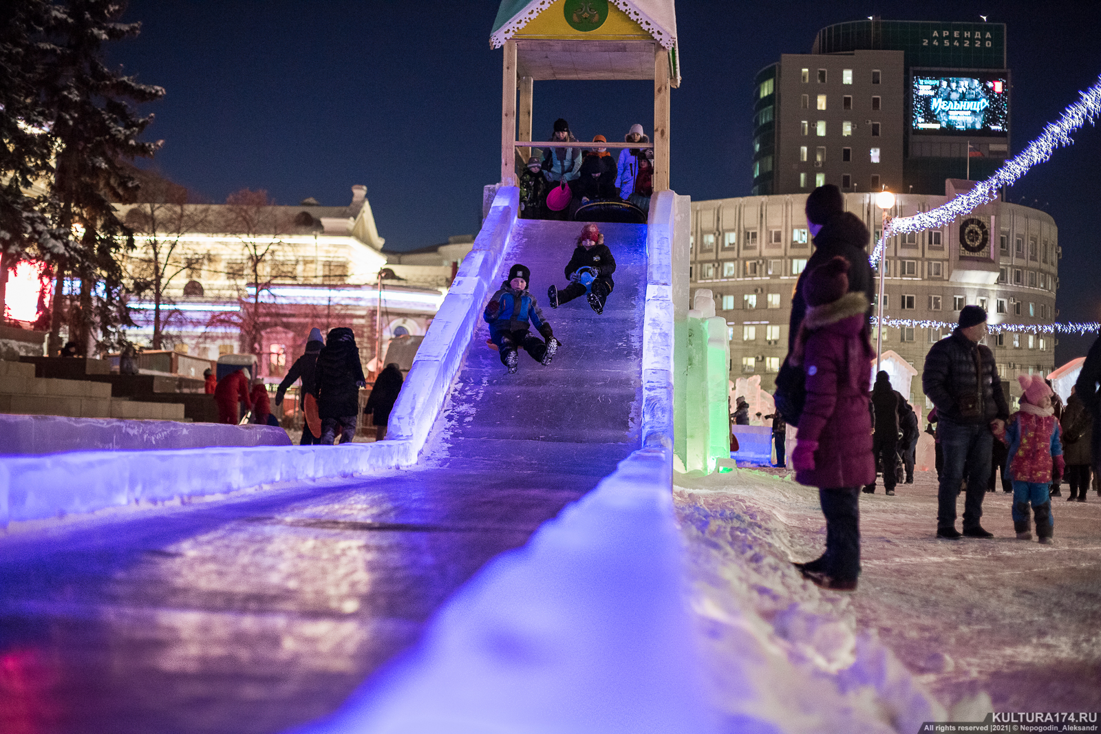 Ледовый городок в челябинске фото